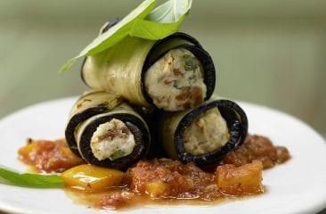 Aubergine goat’s cheese rolls Aubergine goat’s cheese rolls