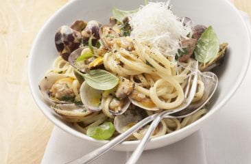Pasta with clams