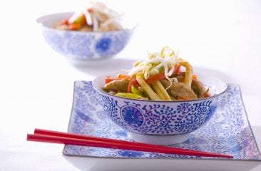Chicken with stir-fried vegetables