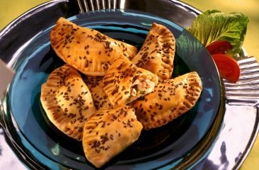 Ham and mozzarella pasties