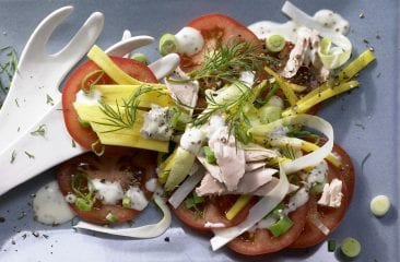 Tuna and mango salad