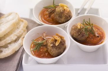 Meatballs with creamy tomato sauce Meatballs with creamy tomato sauce