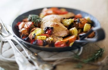 Chicken legs with roasted vegetables Chicken legs with roasted vegetables