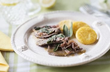 Veal escalopes with sage and ham