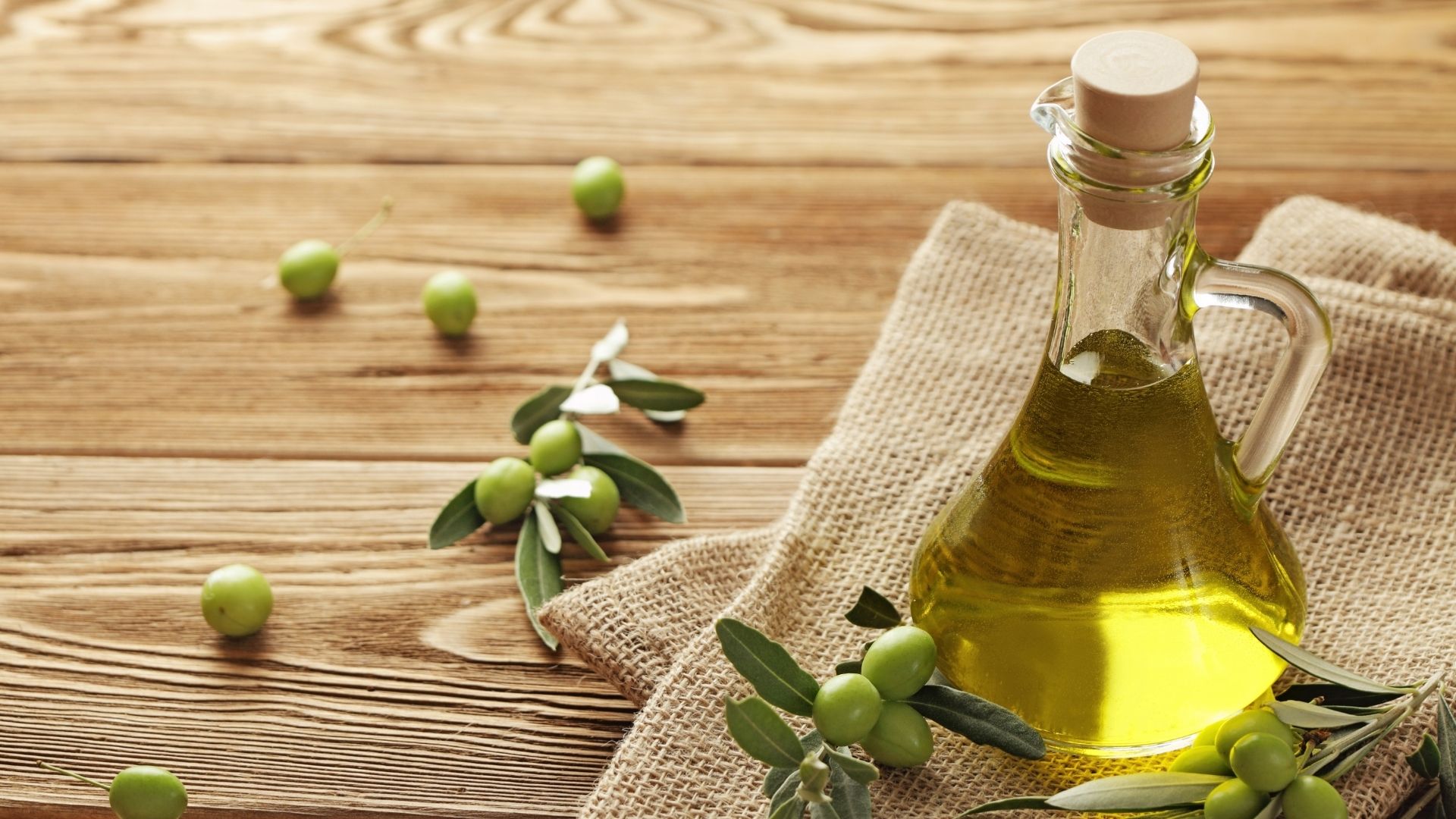 myth-you-shouldn-t-use-olive-oil-for-frying-freshmag-ie