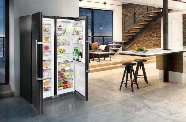 Side-By-Side Fridge Freezer SBSbs8673