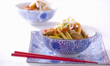 Chicken with stir-fried vegetables