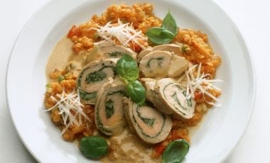 Stuffed veal rolls with cream sauce