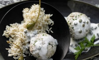 Meatballs with onions