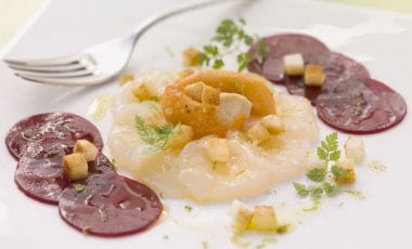 Scallop carpaccio with beetroots