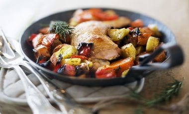 Chicken legs with roasted vegetables