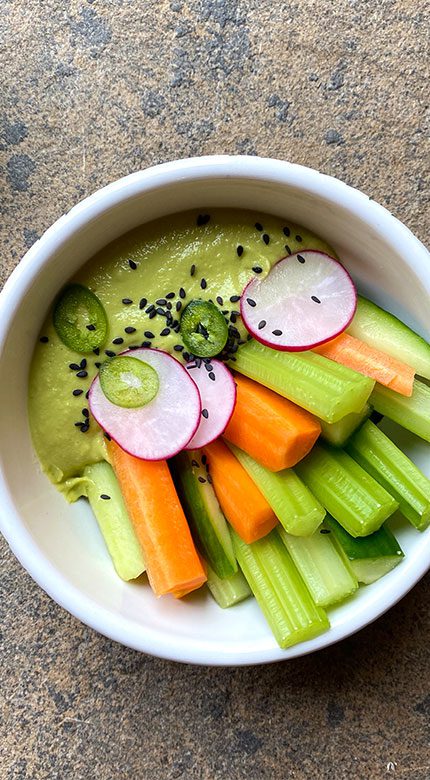 hummus and veggies