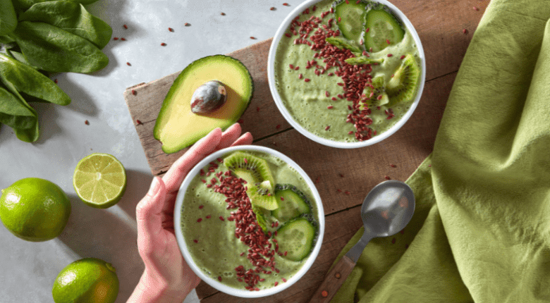 Smoothie bowl avocado