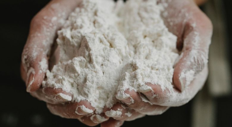 Flour in hands