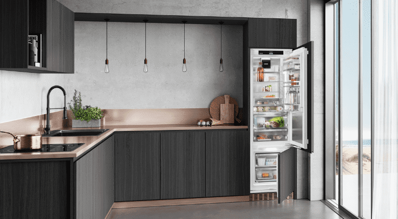 Integrated fridge freezer by Liebherr