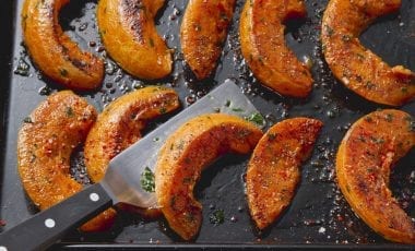 Печена тиква на резенчета