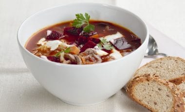 Супа от цвекло с телешко Супа от цвекло с телешко