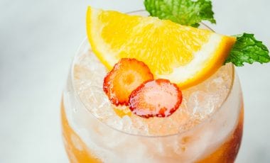 Е, джин ли, два ли.