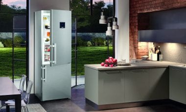 Smart Steel: Край с пръстовите отпечатъци по хладилника