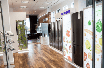 Interacționează cu produsele Liebherr Interacționează cu produsele Liebherr
