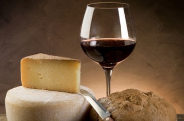 Pâine și brânză la degustarea vinurilor? Pâine și brânză la degustarea vinurilor?
