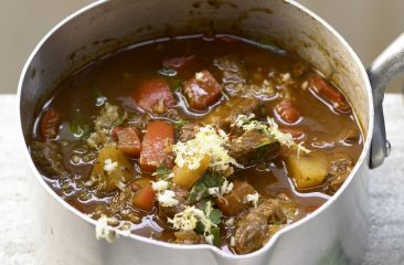 Goulash de ternera y vegetales