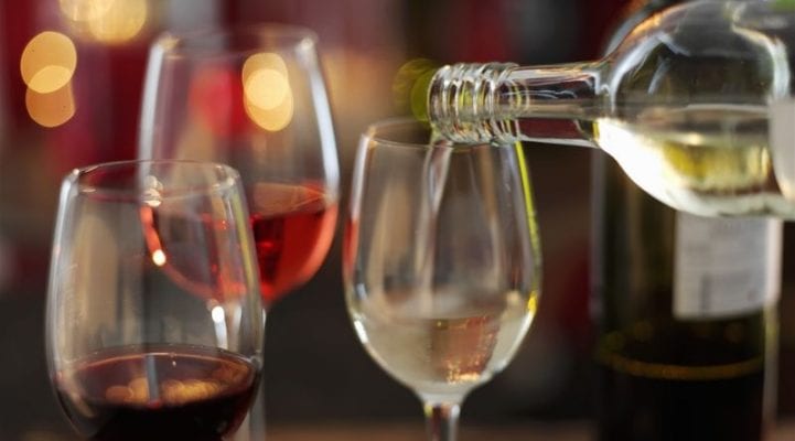 Combien de temps peut-on conserver un vin rouge ouvert ?