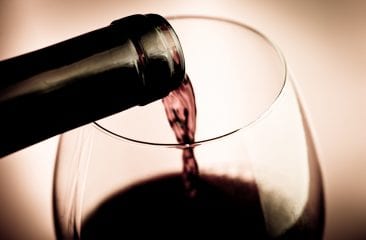 Degustazione del vino: è solo un rituale? Degustazione del vino: è solo un rituale?