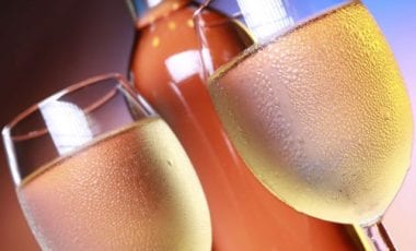 Was ist die richtige Temperatur für hochwertigen Wein?