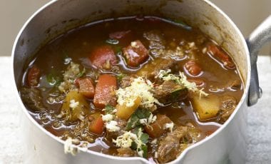 Gemüse-Gulaschsuppe