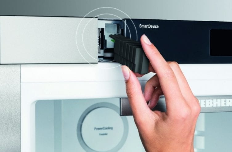 SmartDeviceBox