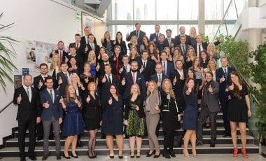 Auszeichnung für Liebherr-Betriebspraktikantin