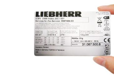 Das Typenschild bei Liebherr-Geräten: Der „Personalausweis“ für Kühlgeräte Das Typenschild bei Liebherr-Geräten: Der „Personalausweis“ für Kühlgeräte
