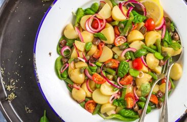 Kartoffelsalat à la Pantelleria mit grünen Bohnen und Saubohnen Kartoffelsalat à la Pantelleria mit grünen Bohnen und Saubohnen