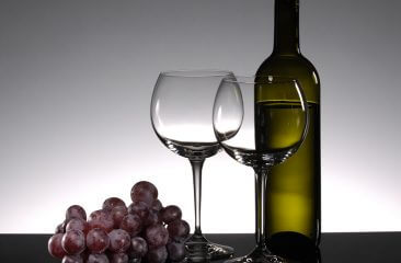 Wasser und Wein: Passt das zusammen? Wasser und Wein: Passt das zusammen?
