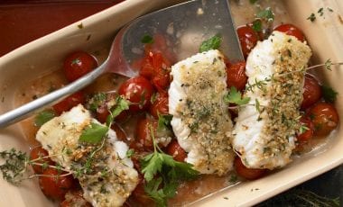 Lengfisch mit Mandel-Kräuter-Kruste Lengfisch mit Mandel-Kräuter-Kruste