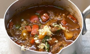 Gemüse-Gulaschsuppe Gemüse-Gulaschsuppe