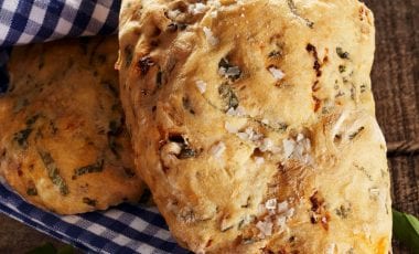 Tomaten-Bärlauchbrote