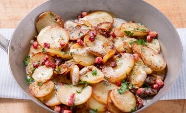 Klassische Bratkartoffeln Klassische Bratkartoffeln
