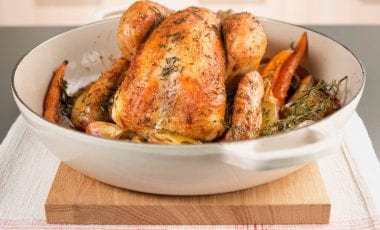 Hähnchen mit Rosmarin und Röstgemüse