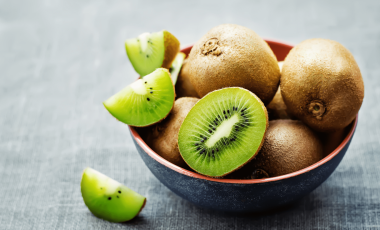 Kiwi – ist die Schale essbar oder nicht?
