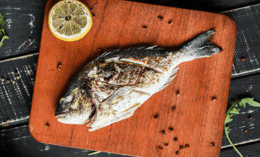 Fisch grillen: Perfekt gegart, ohne an den Rost zu kleben