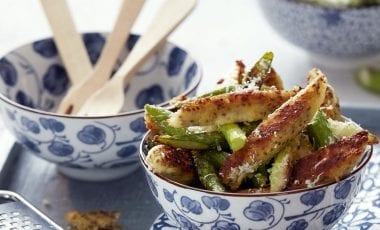 Картофельные клёцки с зелёной спаржей и чиа Картофельные клёцки с зелёной спаржей и чиа