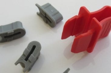 Uksestopperi klamber